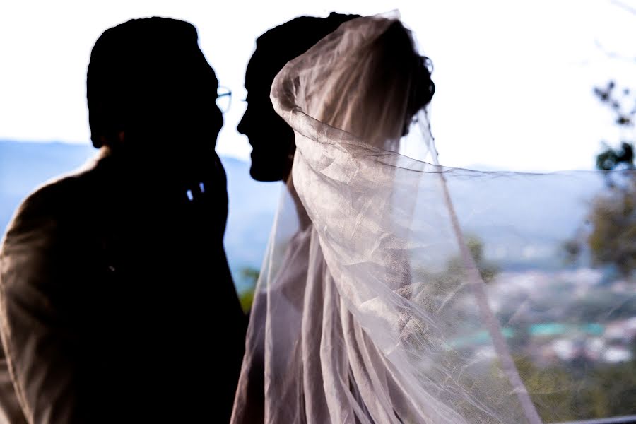 Fotógrafo de casamento Andres Beltran (beltran). Foto de 12 de abril 2018