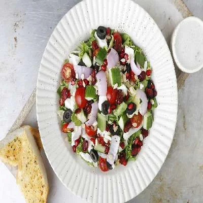 Exotic Chicken Greek Salad
