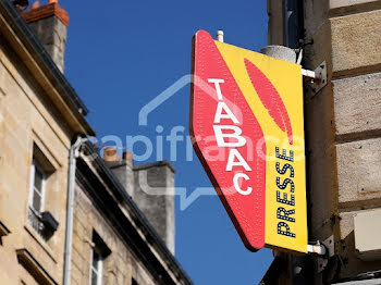 locaux professionnels à Mensignac (24)