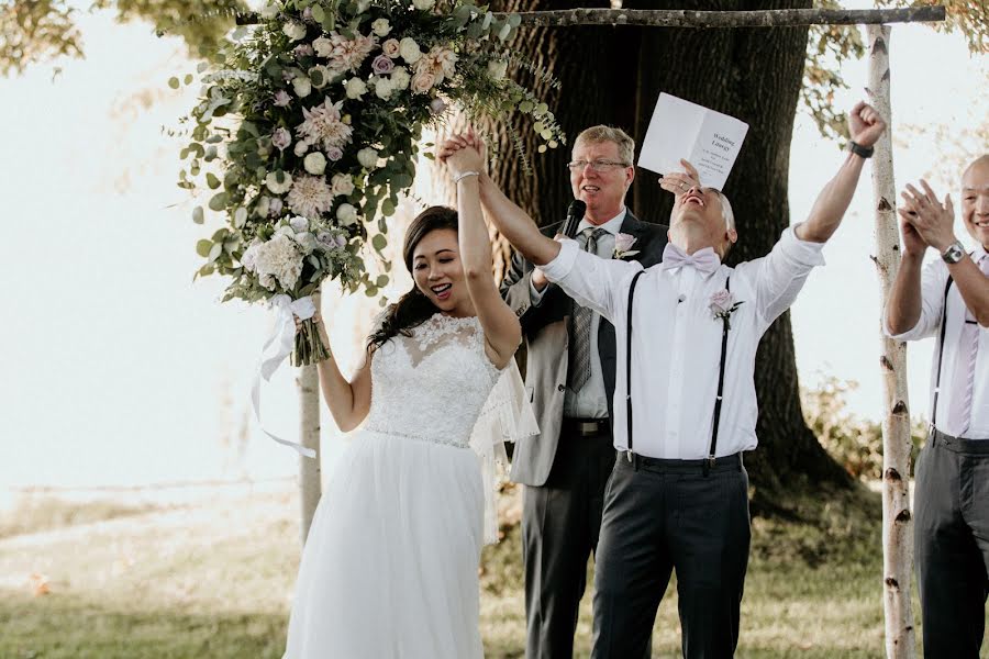 Fotografo di matrimoni Christie Lo (whitedahliastudi). Foto del 27 maggio 2022