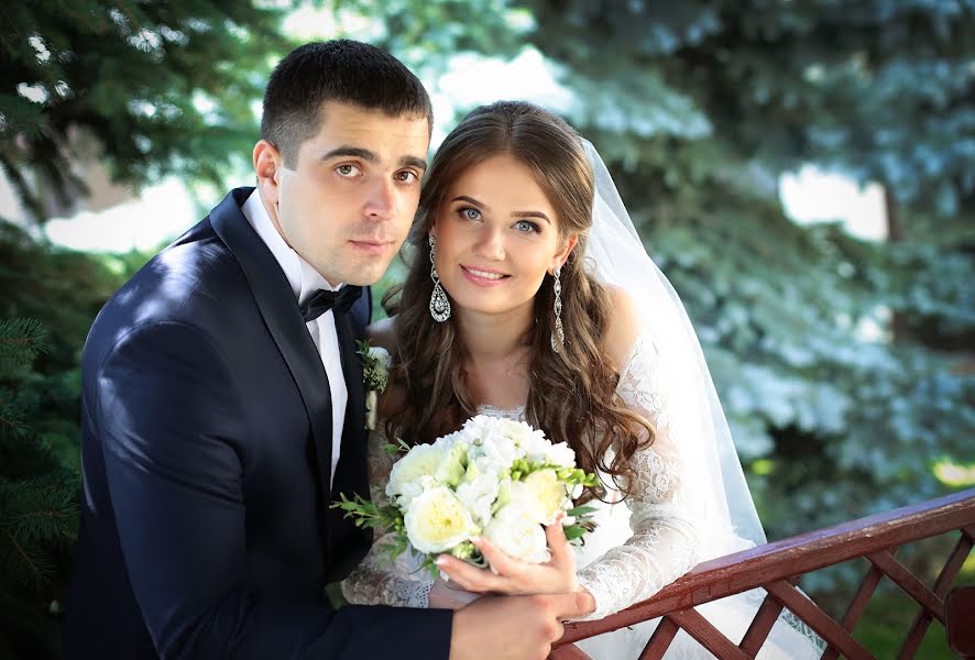 Fotógrafo de bodas Alena Grebenschikova (grebenshikova). Foto del 24 de octubre 2015