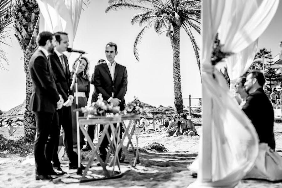 Wedding photographer Daniel Villalobos (fotosurmalaga). Photo of 9 December 2017