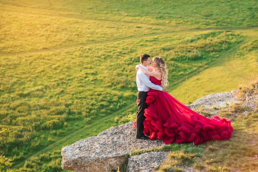 Fotógrafo de bodas Alena Bocharova (lenokm25). Foto del 15 de agosto 2017