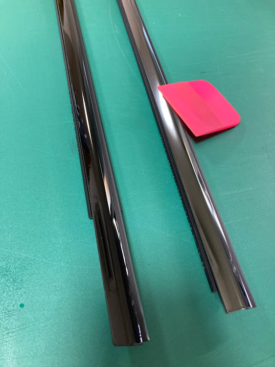 DAZZLE-ダズルさんが投稿したDAZZLE・スカイライン400R・グロスブラックPPF・ペイントプロテクションフィルム・PPF(ペイント プロテクション フィルム)に関するカスタム事例の投稿画像3枚目