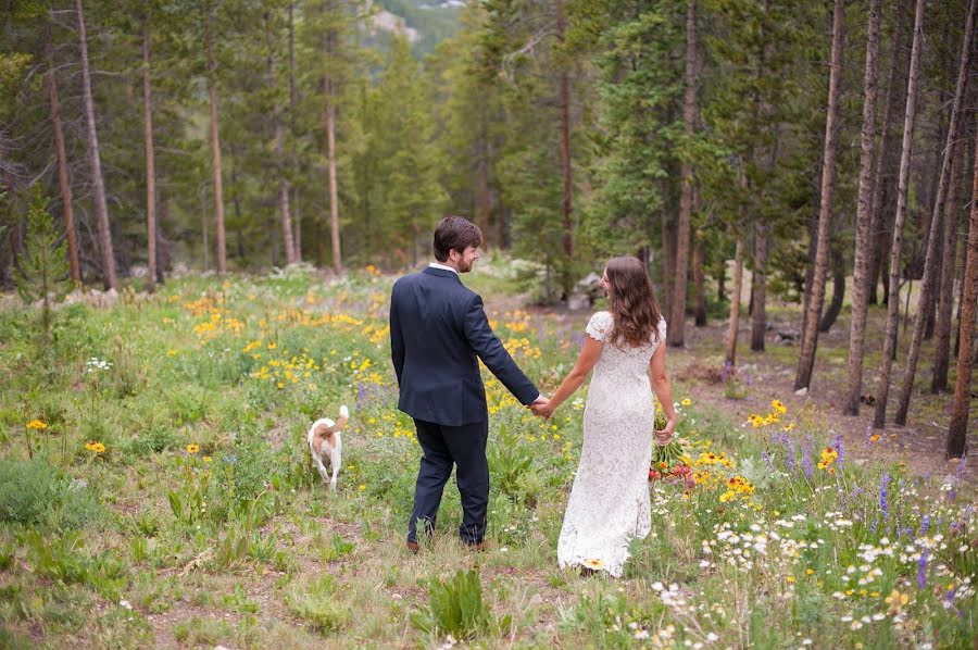 Fotografo di matrimoni Colby Elizabeth (colbyelizabeth). Foto del 8 settembre 2019