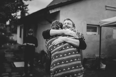 Fotógrafo de casamento Kateřina Sedláčková (sedlkate). Foto de 29 de outubro 2021