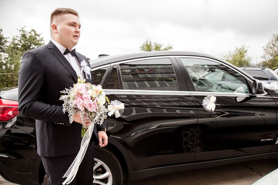 Fotografo di matrimoni Lesya Prodanik (lesyaprodanyk). Foto del 10 maggio 2018