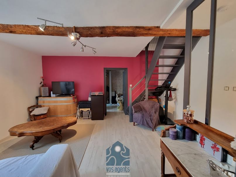 Vente maison 5 pièces 107 m² à Nohanent (63830), 189 500 €