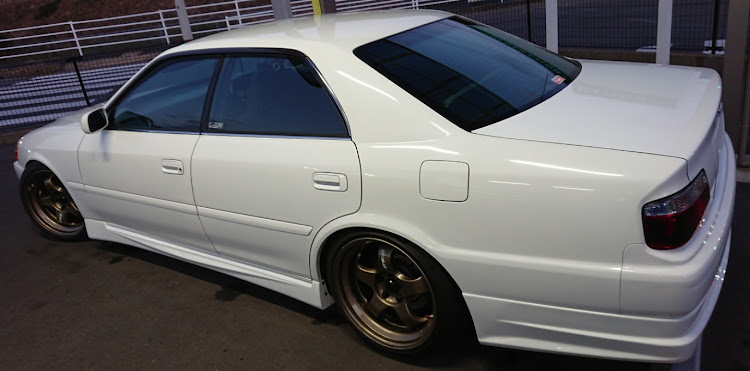 チェイサーの洗車・#ウォータースポット除去・#水垢取り・1JZ-GTEに関するカスタム事例の投稿画像3枚目