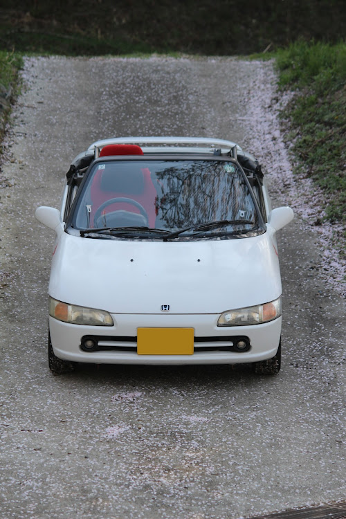 ビートの桜と愛車・桜の花舞い上がる道を・僕は今も走り続けるに関するカスタム事例の投稿画像3枚目