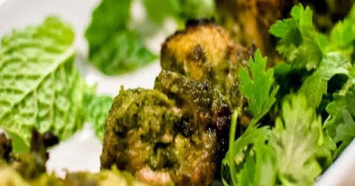 Coriander Spinach Chicken Kabab