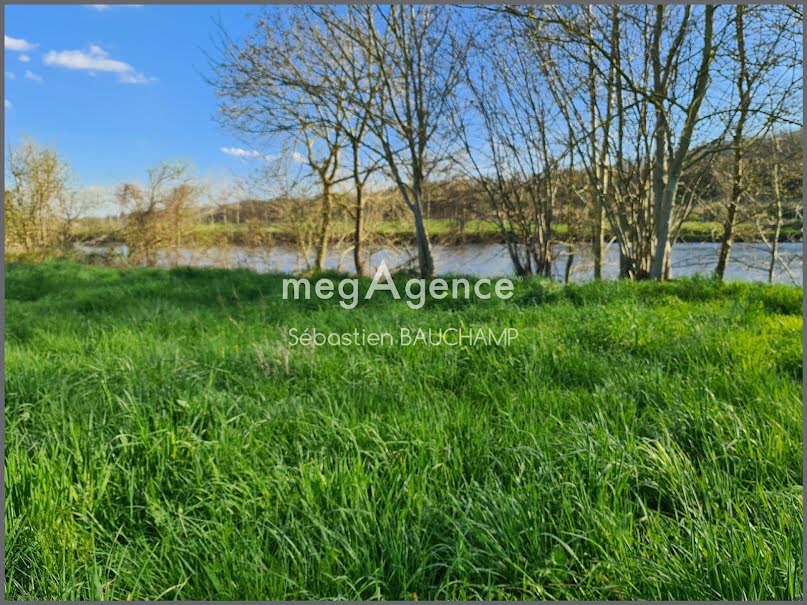 Vente terrain  1202 m² à Chauvigny (86300), 22 000 €