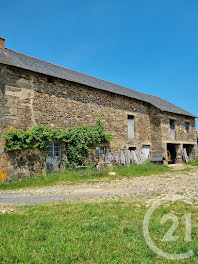 maison à Saint-Illide (15)