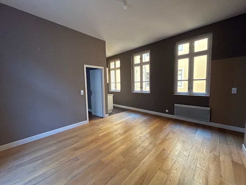 Vente appartement 3 pièces 55.14 m² à Nimes (30000), 172 036 €