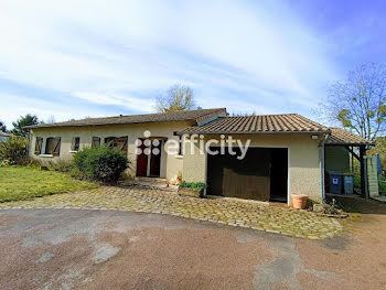 maison à Fontaine-le-Comte (86)