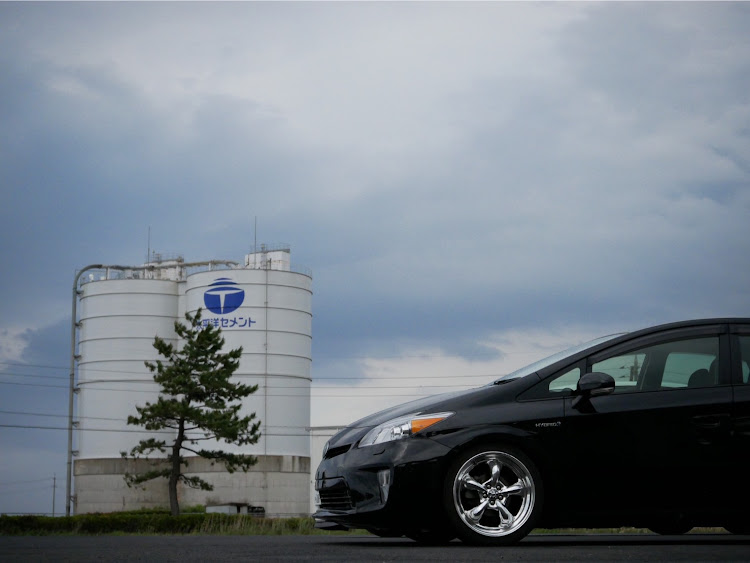 プリウスのGW最終日・BBQ・ツレとコラボ・MT告知・ミーティング誘ってください鳥取に関するカスタム事例の投稿画像1枚目