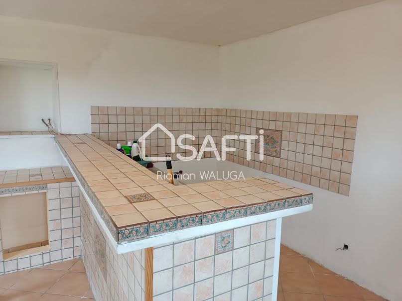 Vente maison 8 pièces 180 m² à Jarnosse (42460), 125 000 €