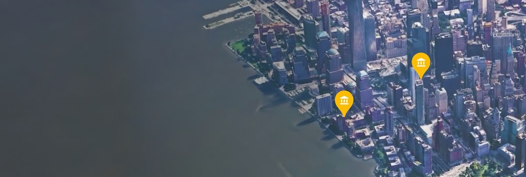 Vue aérienne d'une ville avec des repères indiquant les distributeurs de billets