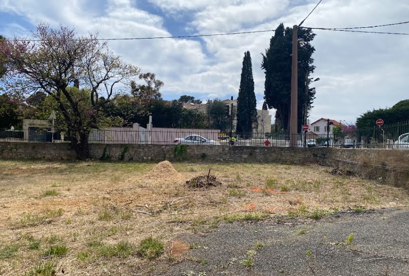  Vente Terrain + Maison - Terrain : 288m² - Maison : 75m² à TOULON (83000) 