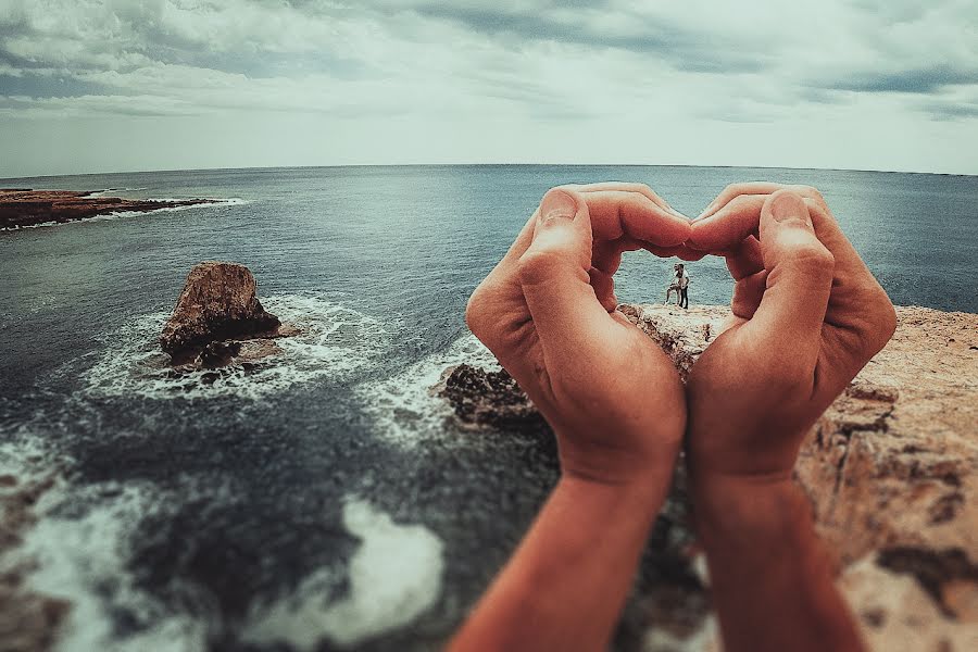 Весільний фотограф Леонид Бурцев (llll). Фотографія від 2 травня 2017