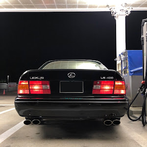 LS400