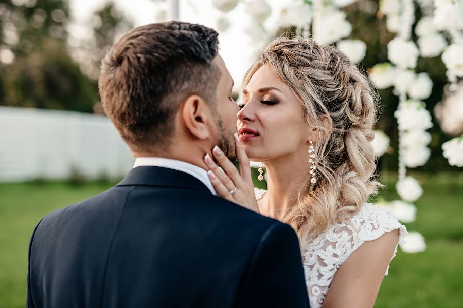 Fotografo di matrimoni Denis Leschik (denisleshchyk). Foto del 3 settembre 2018