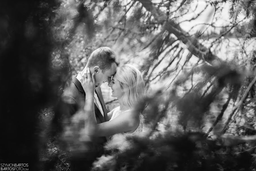 Fotógrafo de casamento Szymon Bartos (bartosfoto). Foto de 11 de março 2021