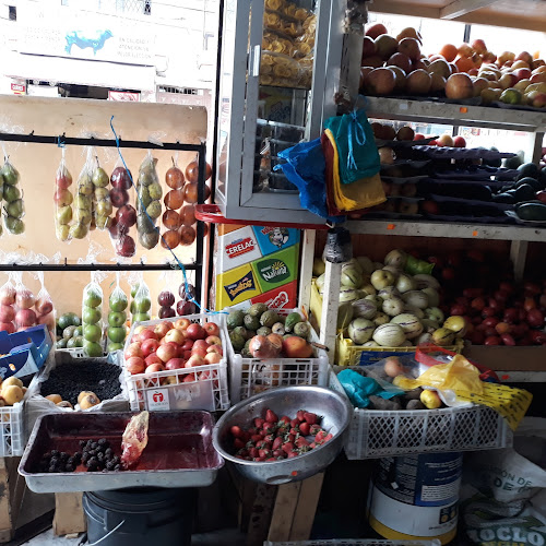 Opiniones de Frutas Y Legumbres Juanita en Quito - Frutería