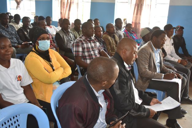 Health stakeholders meeting with Senator Samuel Seki in Kajiado on Tuesday.