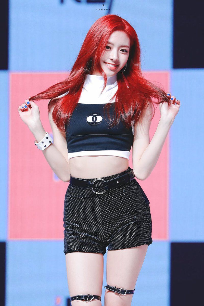 Dari Rose BLACKPINK hingga IU, Idol Korea Ini Cantik 