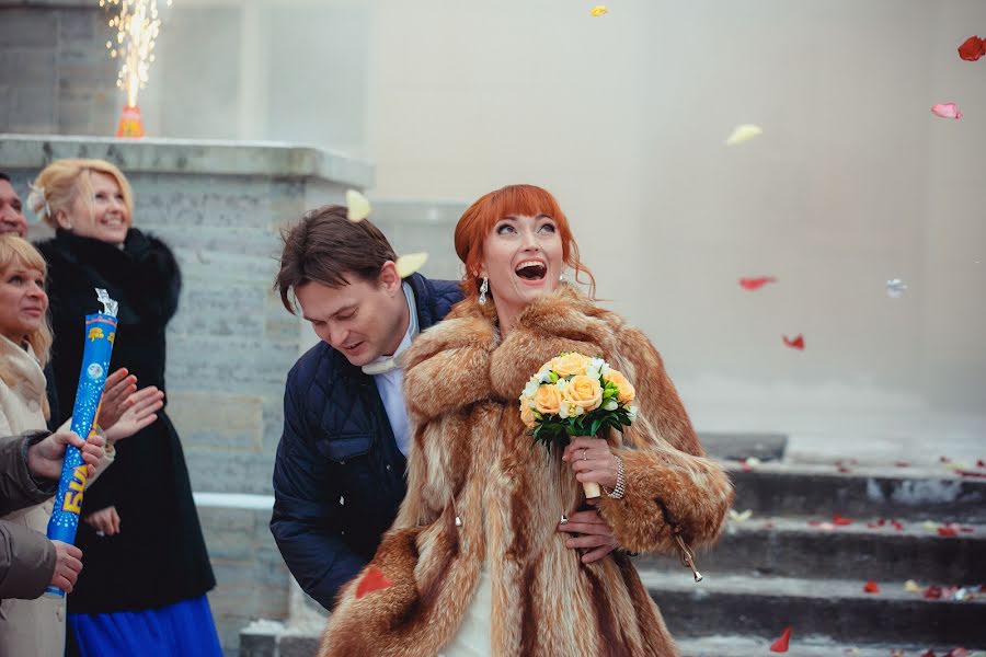 Wedding photographer Andrey Renov (renov). Photo of 13 February 2014