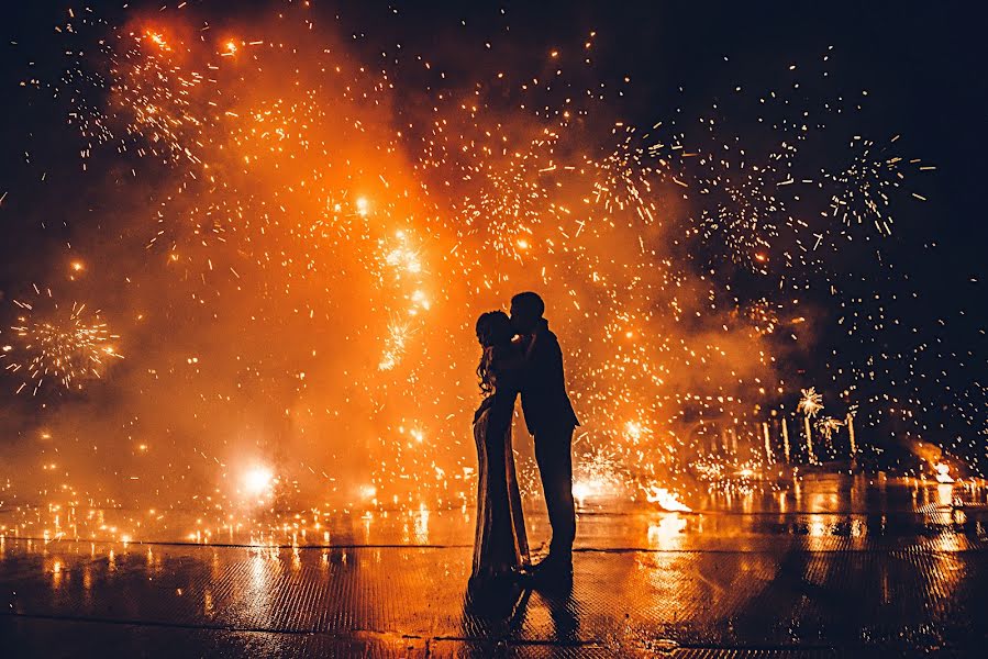 Vestuvių fotografas Kseniya Smirnova (ksenyasmi). Nuotrauka 2019 rugpjūčio 12