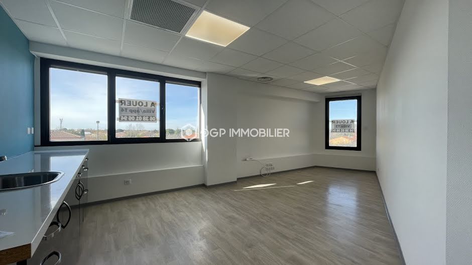 Location  locaux professionnels 1 pièce 22 m² à Launaguet (31140), 399 €