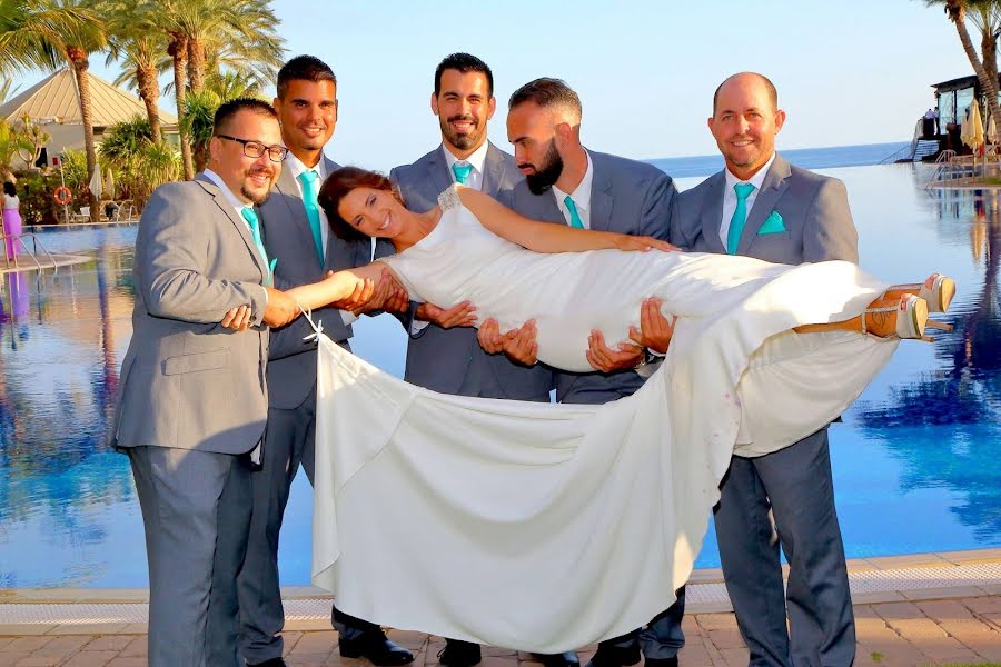 Fotógrafo de casamento Antonio Hernanz (maspafoto). Foto de 12 de maio 2019