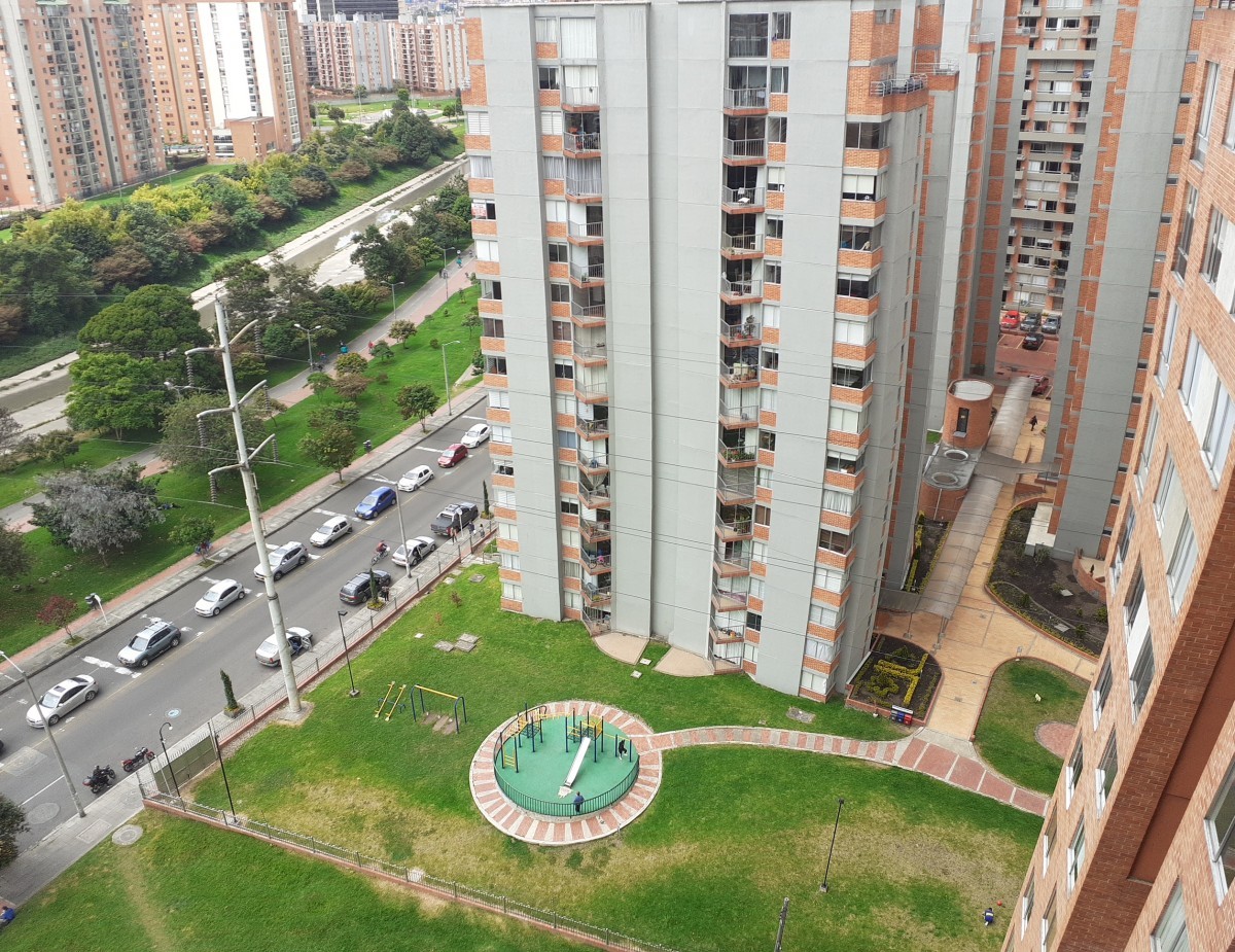 Apartamento En Venta - Pontevedra, Bogota