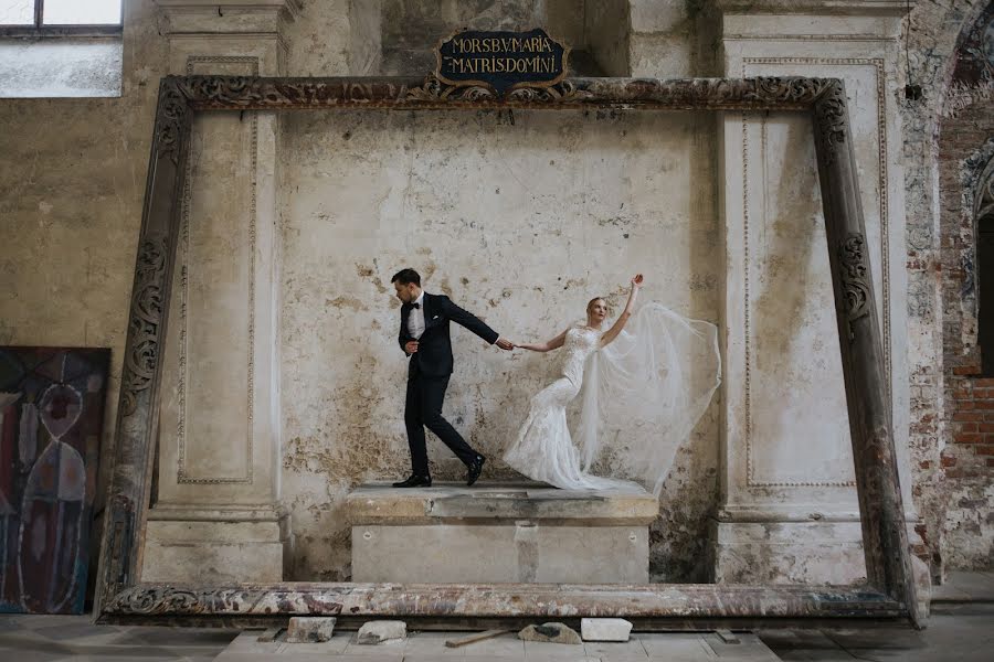 Fotografo di matrimoni Aleksandra Nowak (czterykadry). Foto del 5 agosto 2019