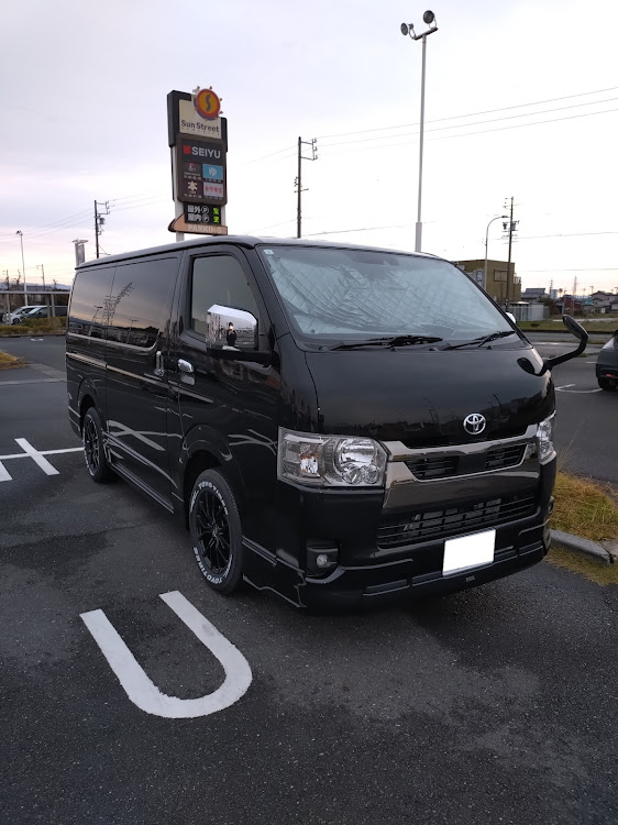 ハイエースバンのハイエース200系・ハイエースカスタム・ハイエースオーナーと繋がりたい・ハイエース7型に関するカスタム事例の投稿画像1枚目