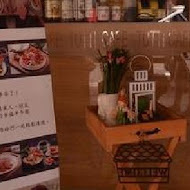 Tutti Cafe 圖比咖啡