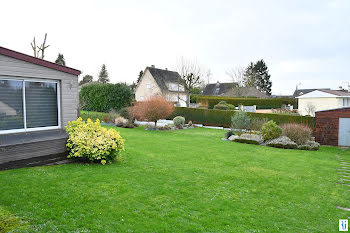 maison à La Neuville-Chant-d'Oisel (76)