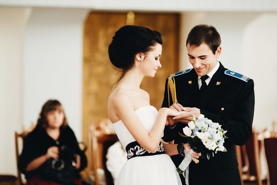 Fotógrafo de casamento Nikolay Frolov (nik1991). Foto de 18 de março 2016