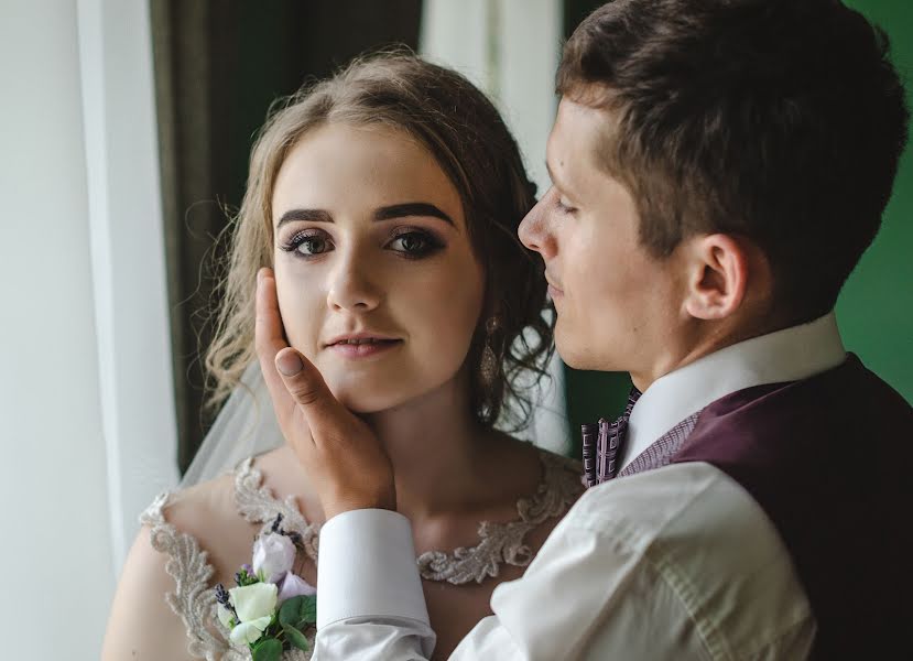 Fotógrafo de casamento Taras Yakovlev (yakovlevtaras). Foto de 3 de outubro 2019