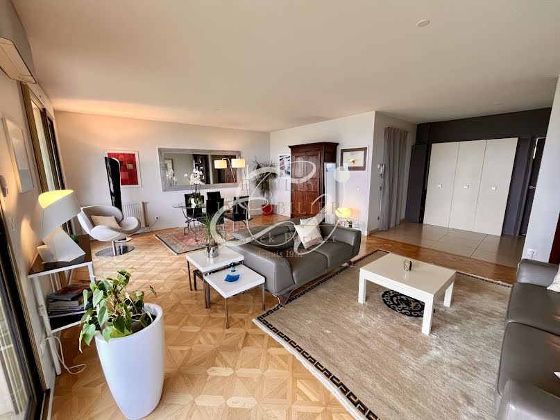 Vente appartement 5 pièces 127 m² à Sainte-Foy-lès-Lyon (69110), 680 000 €