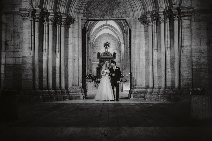 Wedding photographer Alessio Martinelli (blackandlight). Photo of 12 October 2020