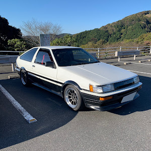 カローラレビン AE86