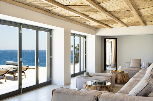 Villa avec piscine et terrasse 5