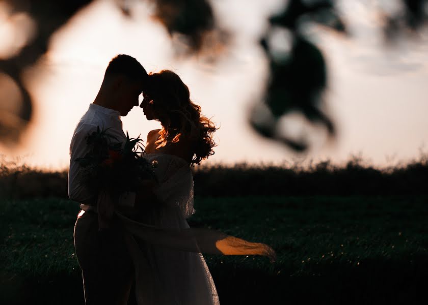 Wedding photographer Marina Tunik (marinatynik). Photo of 23 April 2018