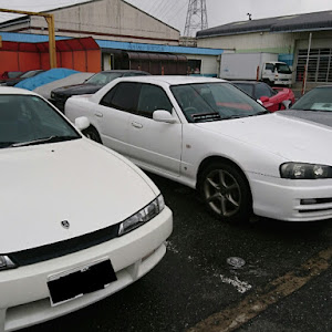 スカイライン R34