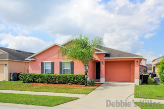 Orlando villa, peaceful community, close to Disney theme parks, private pool and spa, pool table