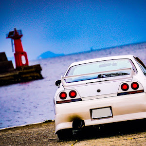 スカイライン R33