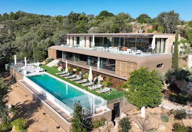 Villa avec piscine 2